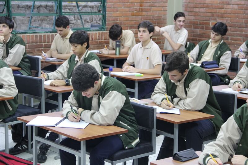 Los Arcos Aulas