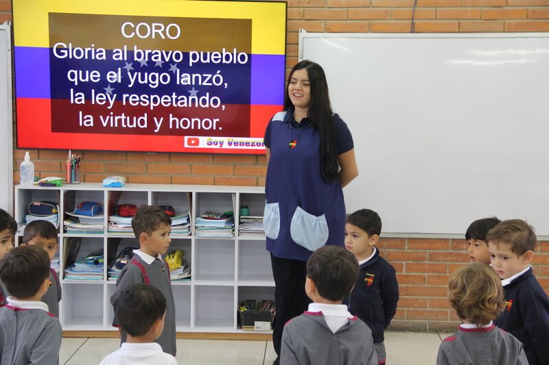 Los Arcos Aulas