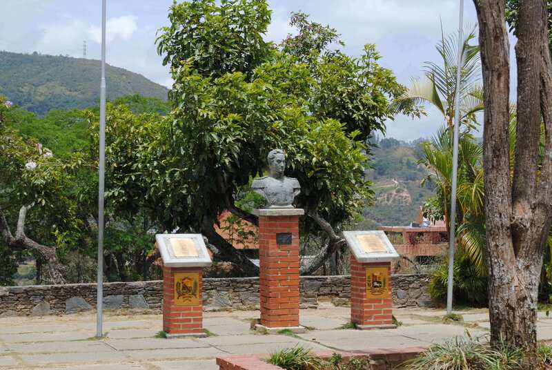 Los Arcos instalaciones